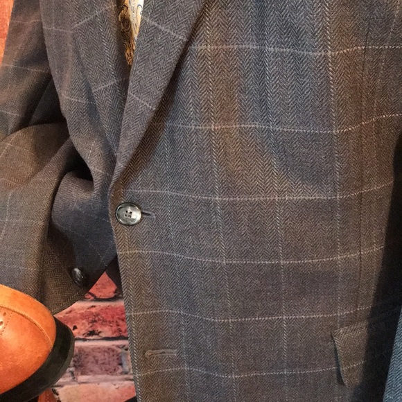 Jos A bank Signature Collection Coat - Picture 14 of 17